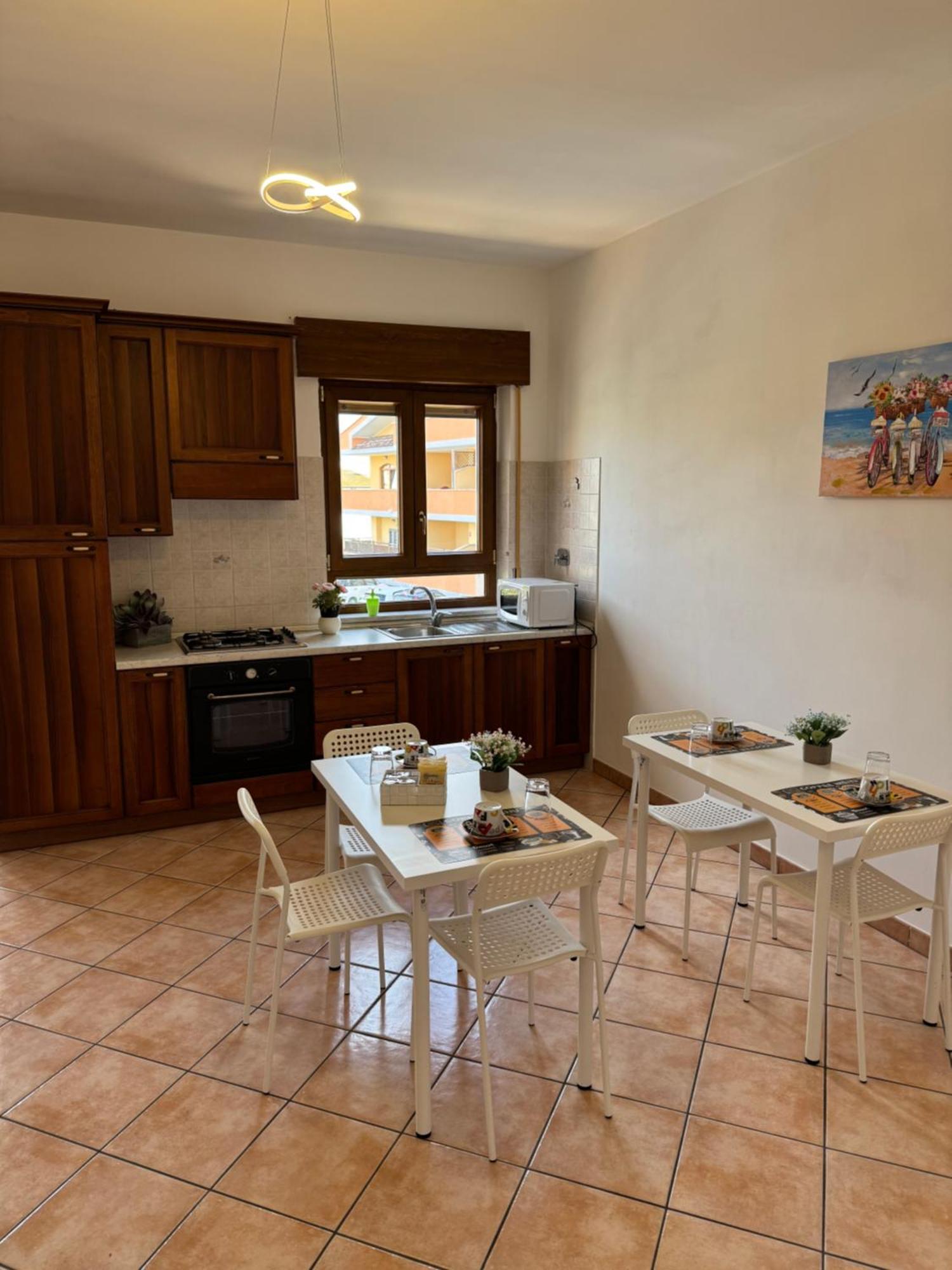 Guest House La Casaccia فيوميتشينو المظهر الخارجي الصورة